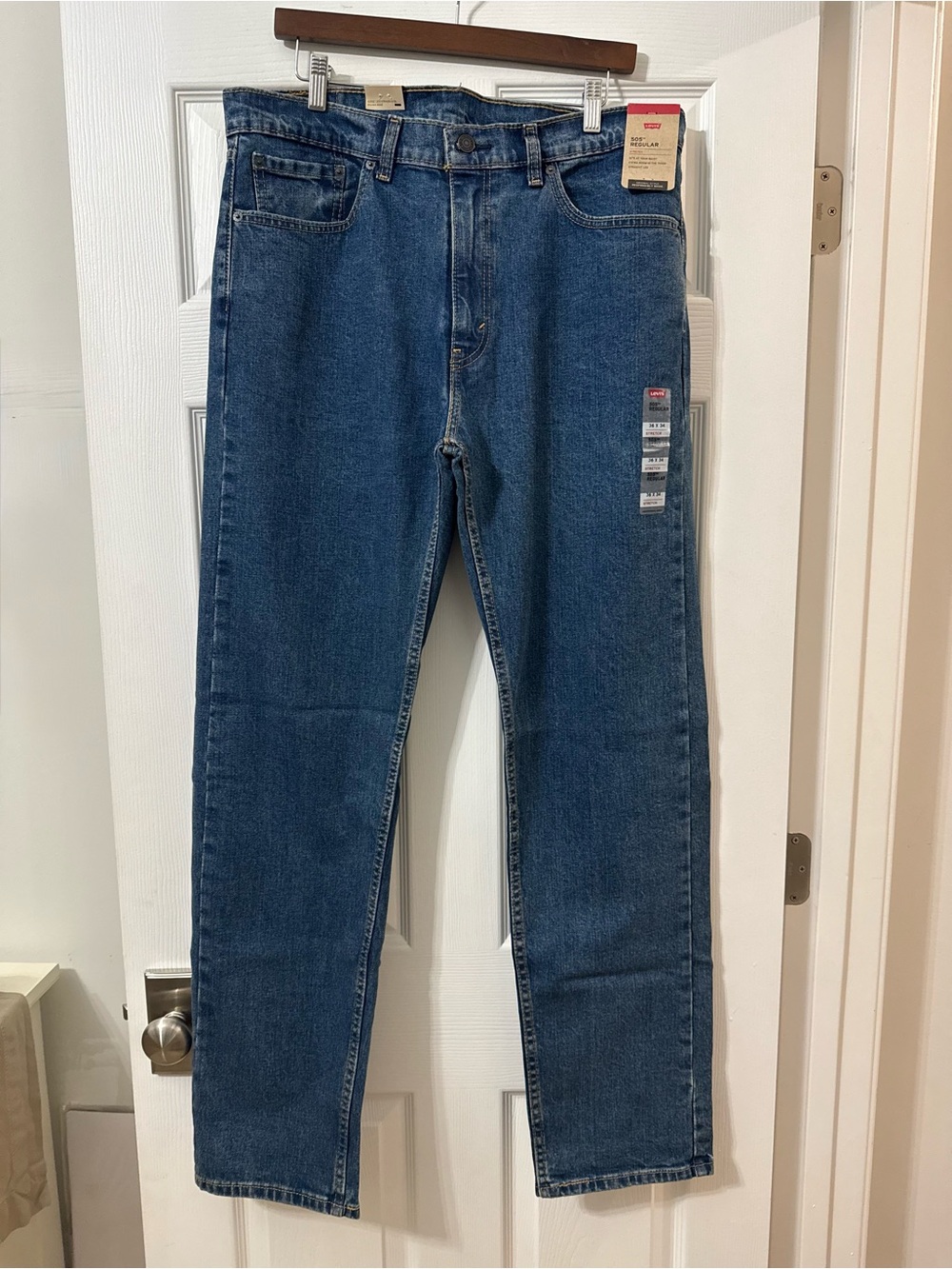 NWT...Men's Levi's 505 Regular Fit Stretch Blue Jeans Size 36x34